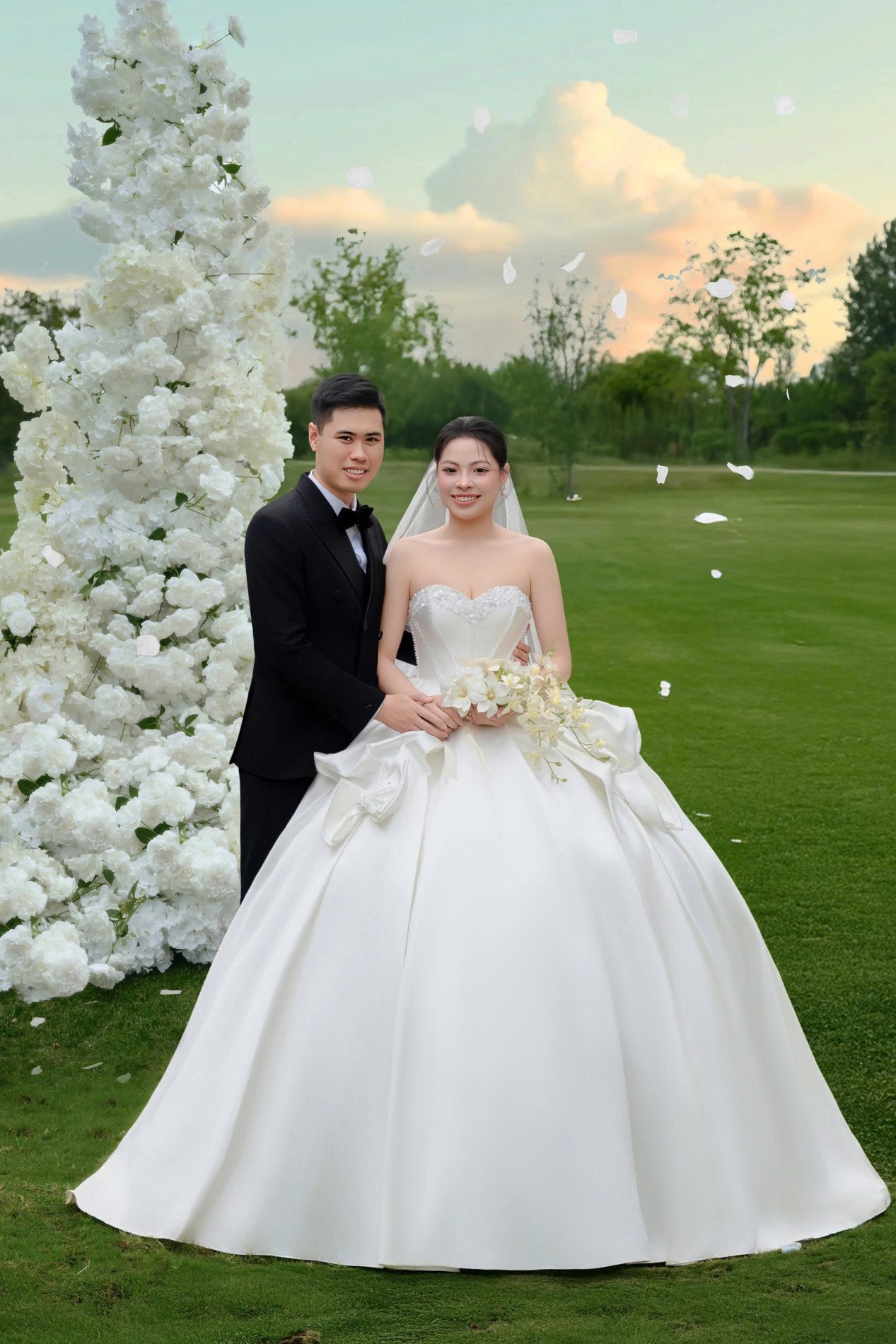 Thiệp cưới online